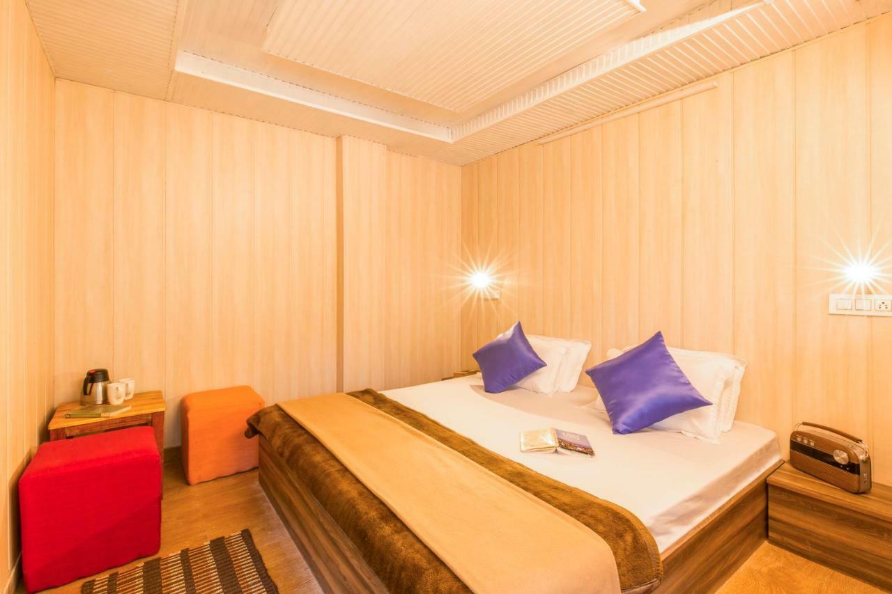 Gostops Dalhousie - Rooms & Dorms Dış mekan fotoğraf